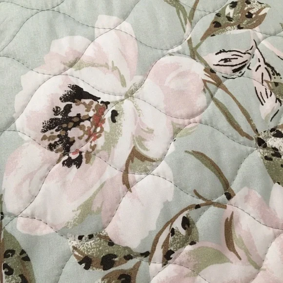 KG gray pink floral comforter - Picture 3 of 5